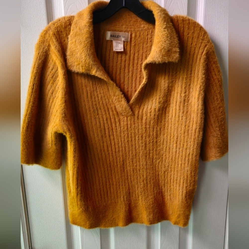 Bailey 44 V-Neck Collarded Fuzzy Mustard Gold Sweater - Size XL